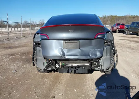 2023 Tesla Model Y Awd/Long Range Dual Motor All-Wheel Drive from USA, damaged, VIN 7SAYGDEE9PA044441